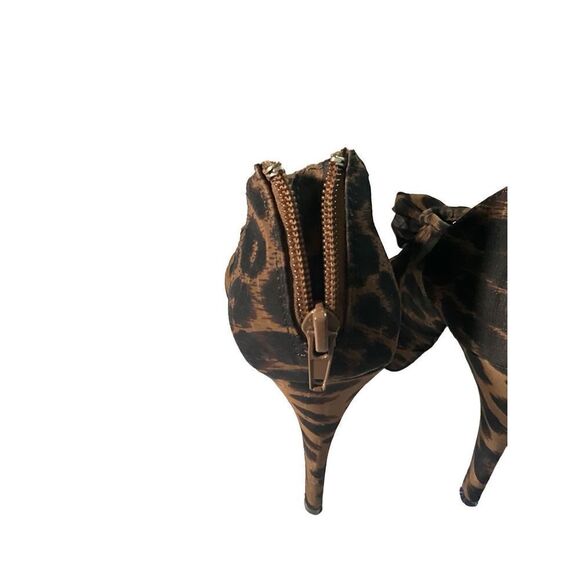 Metaphor Leopard Print Ruffle Stilettos - Picture 6 of 15